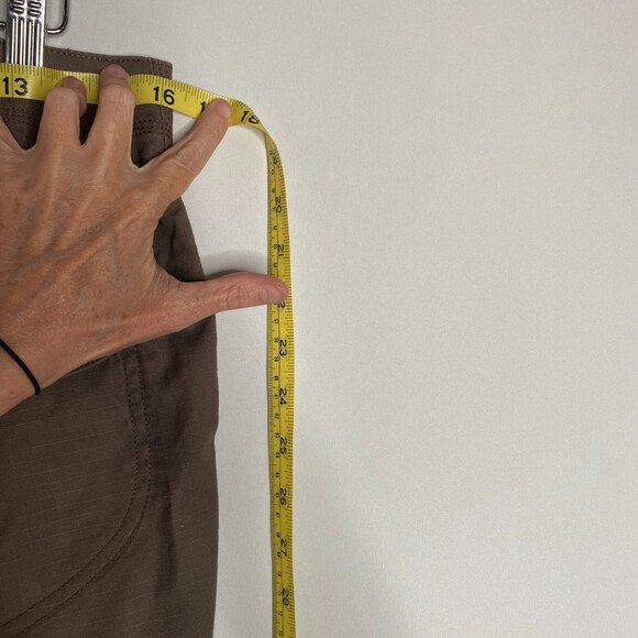 MEC Mountain Equipment Co-Op Brown Capri Cargo Ripstop Hiking Pants 6 - Picture 13 of 13